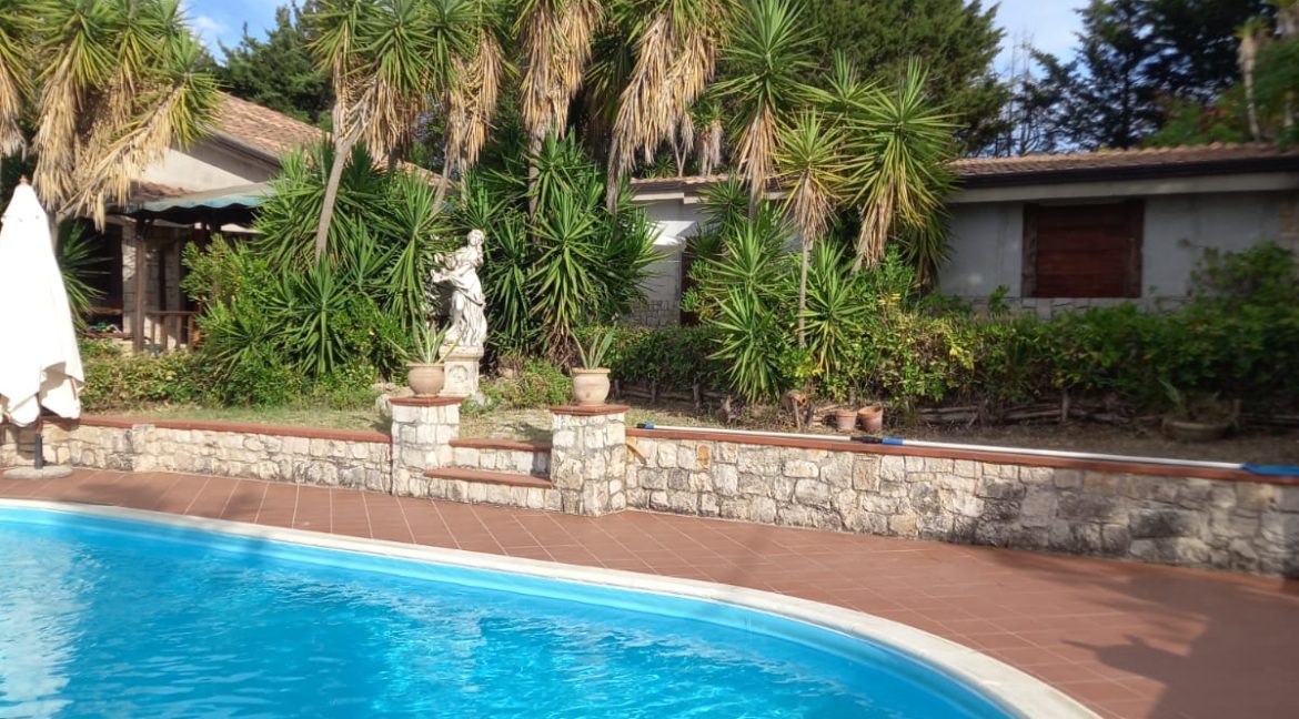 Ciminna Pool Villa 350K- (2)