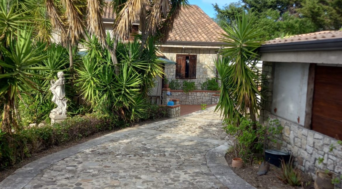 Ciminna Pool Villa 350K- (5)