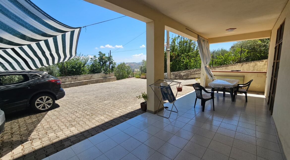 esterno piazzale veranda